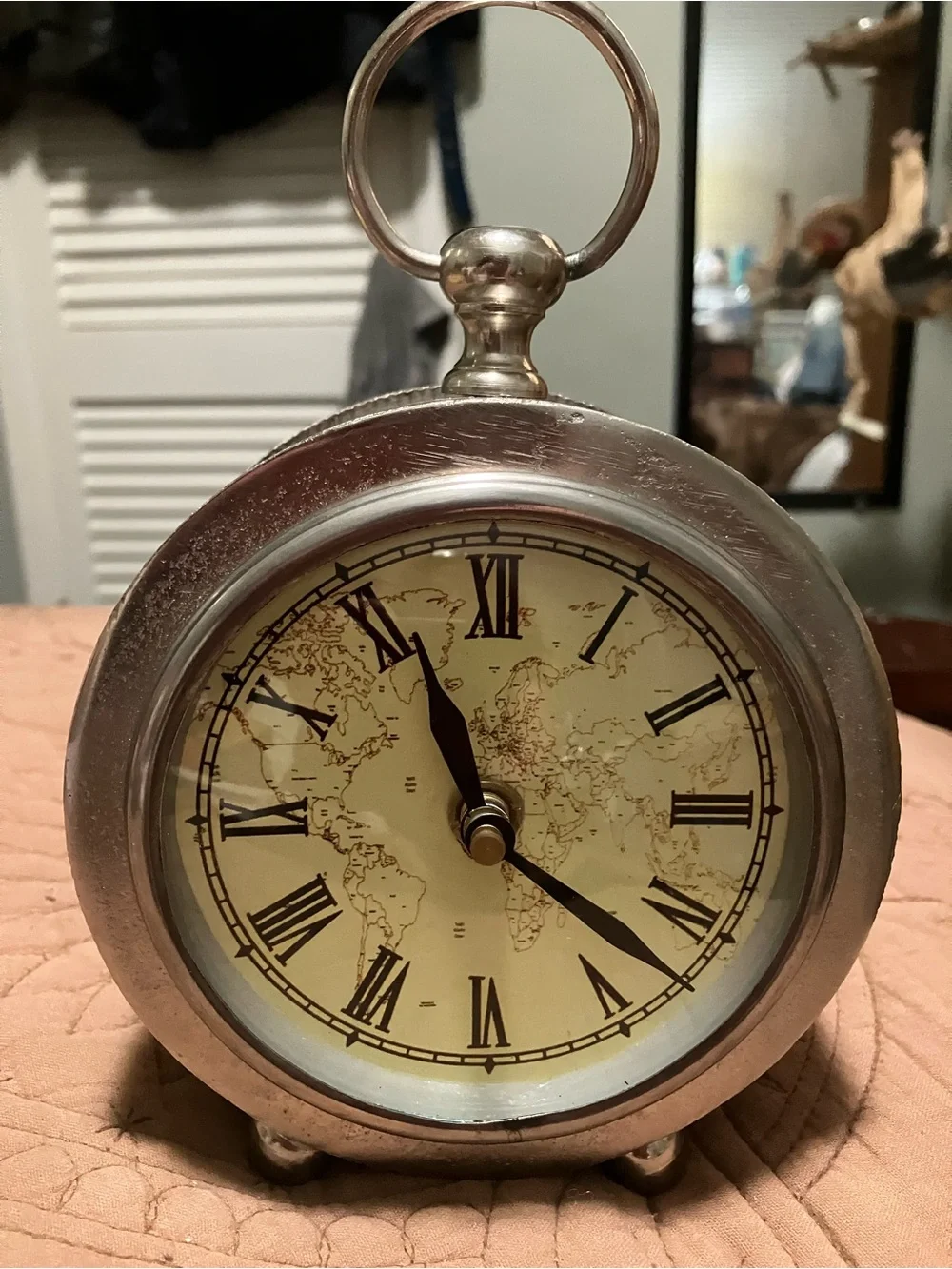 Vintage-Style Passport To India Desk Clock